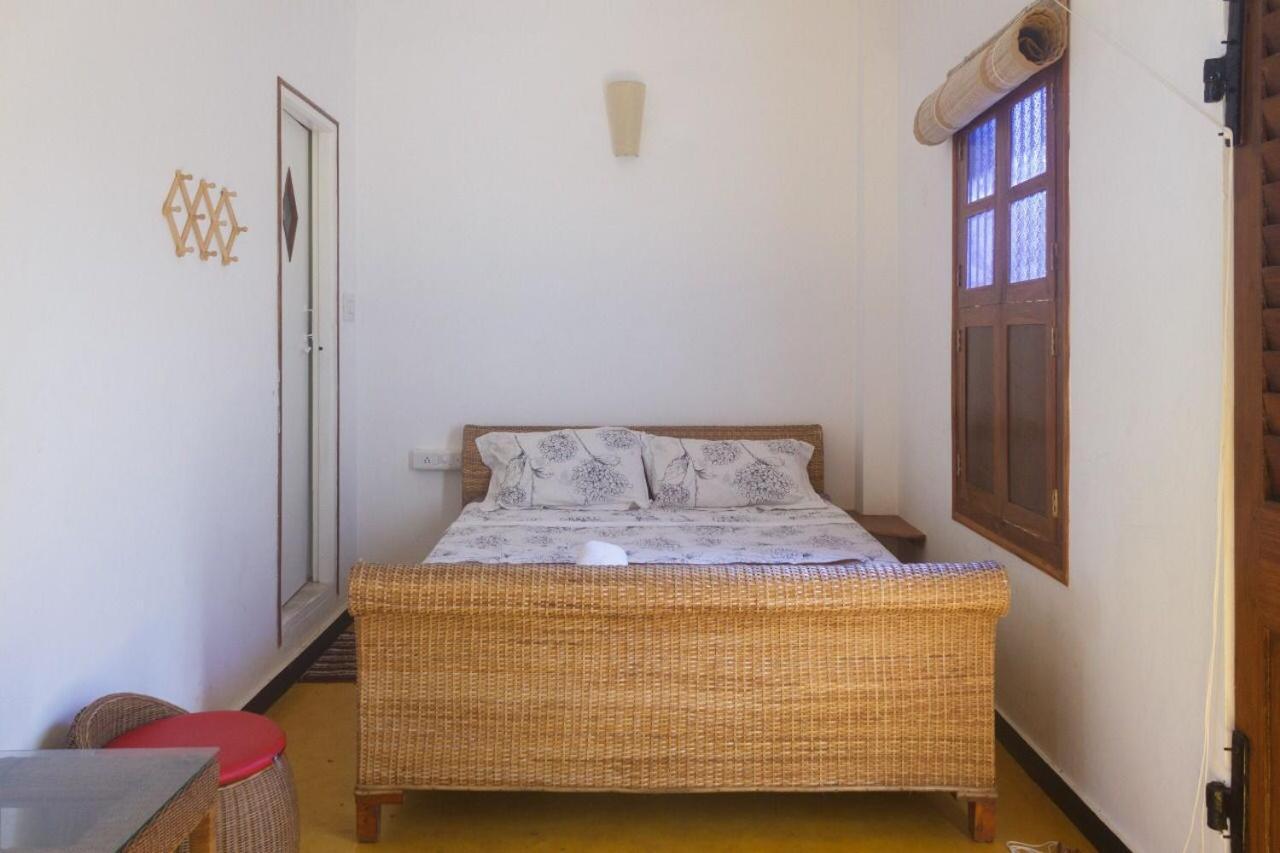 French Rivera Heritage Boutique Villa Пондичерри Экстерьер фото